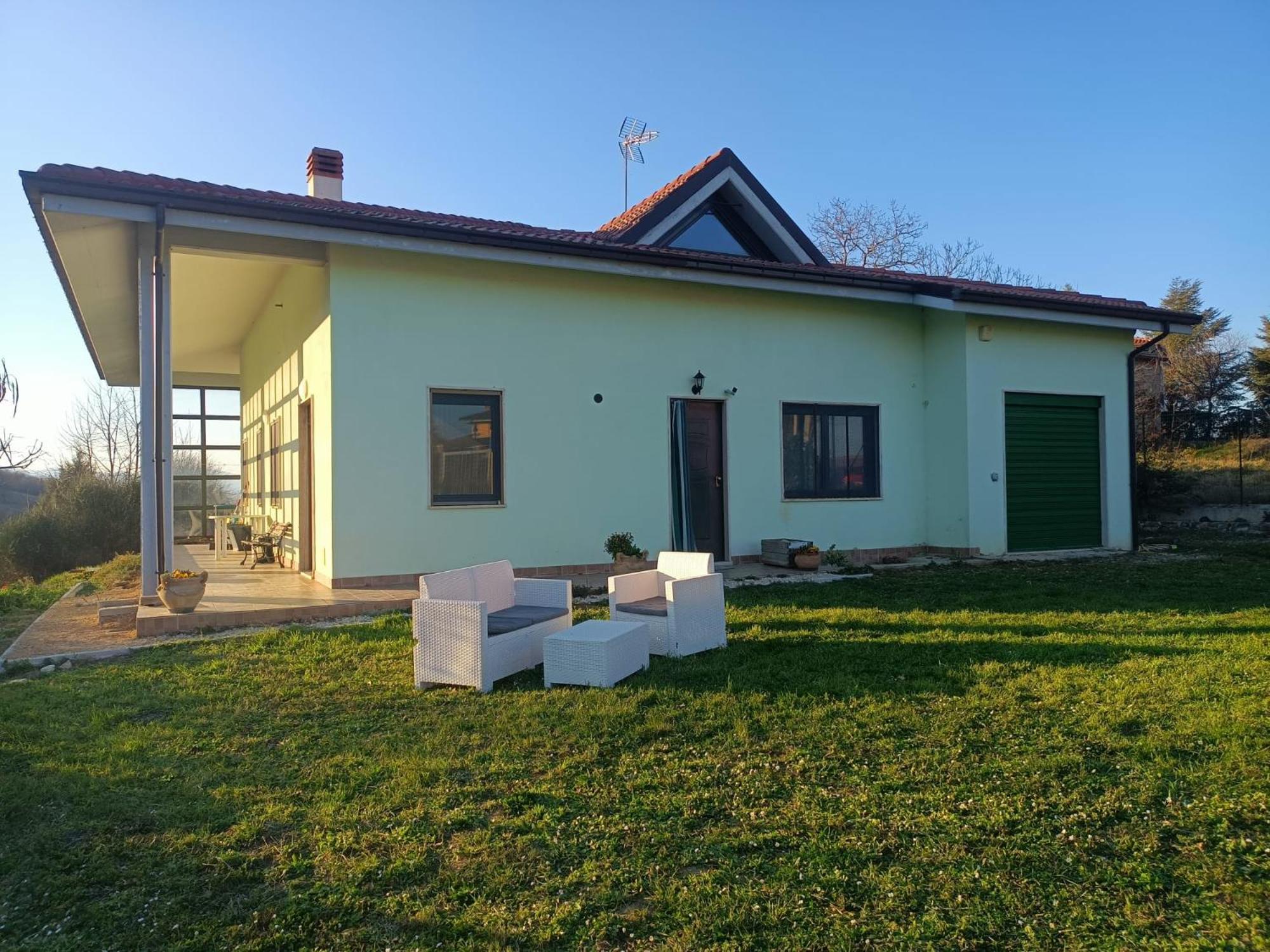 Pia'S House Garden Apartment Campobasso Ruang foto